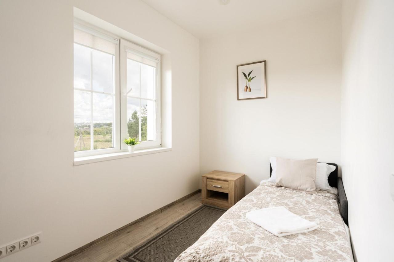 1 House Between Two Lakes Vilnius Exterior photo